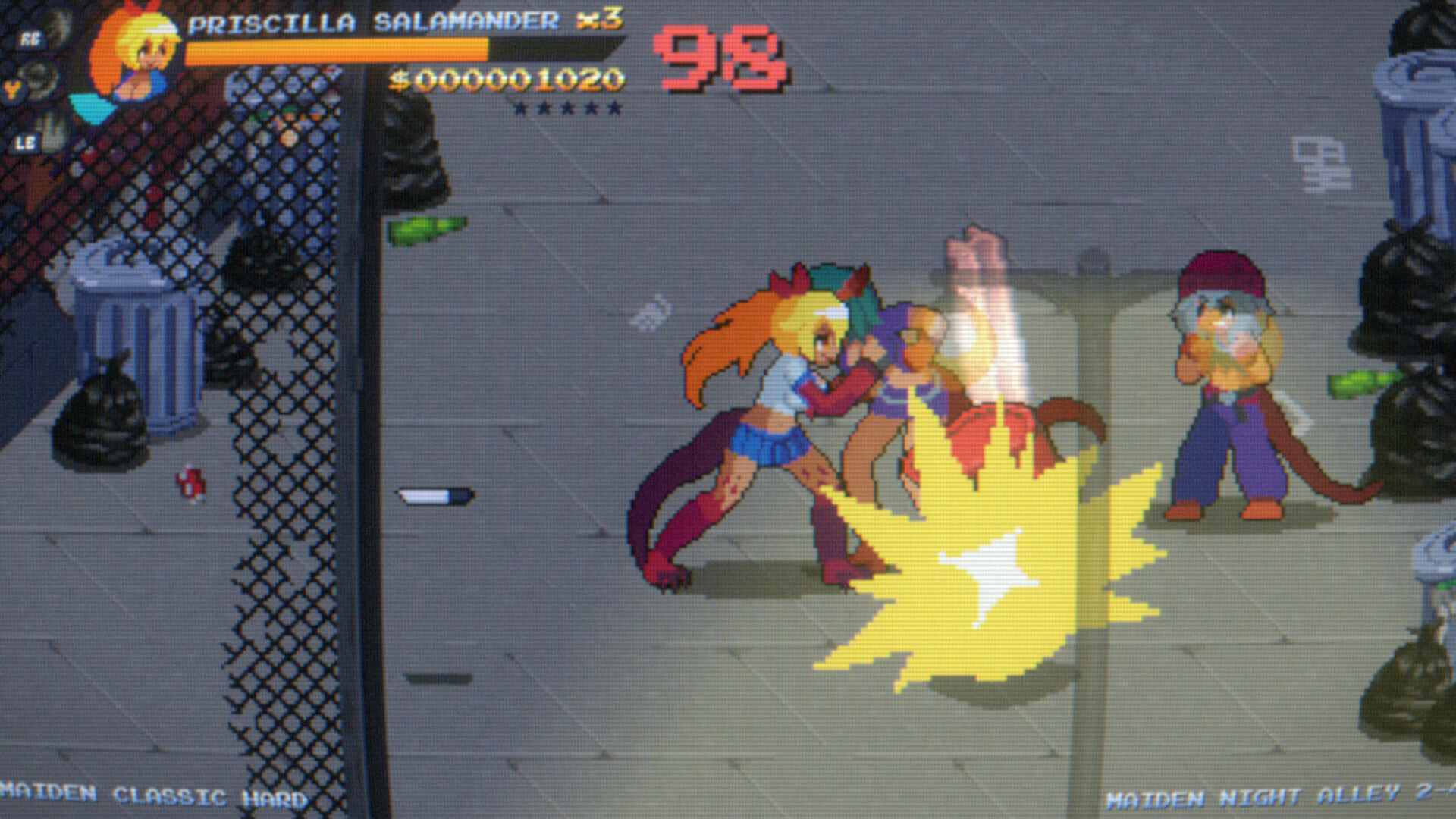 Скриншот: Maiden Cops